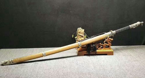 全铜装凤凰牡丹加长苗刀 和风堂美术刀剑的工艺美学